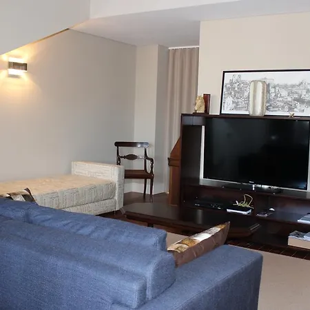 Apartament With History *