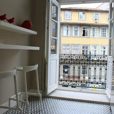 Apartament With History *