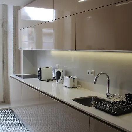 Апартаменты With History Порту