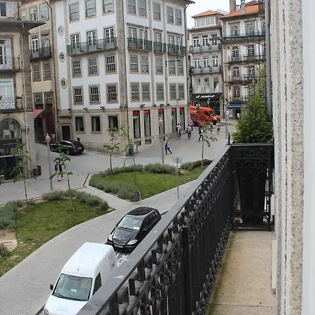 With History Апартаменты *